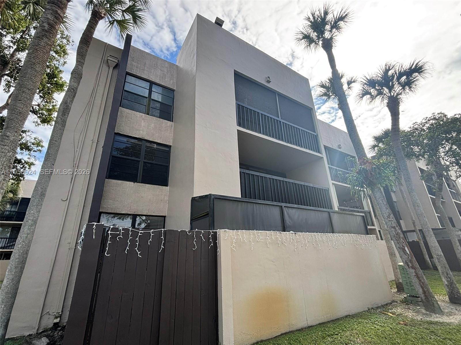 10865 Southwest 112th Avenue, Unit 209 Miami, FL 33176 - Photo 25 of 34