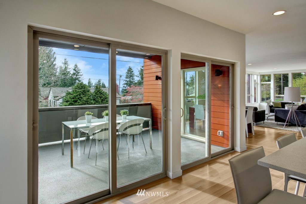 3757 Southwest Webster Street Seattle, WA 98126 - Photo 11 of 25 Gallery Image 11