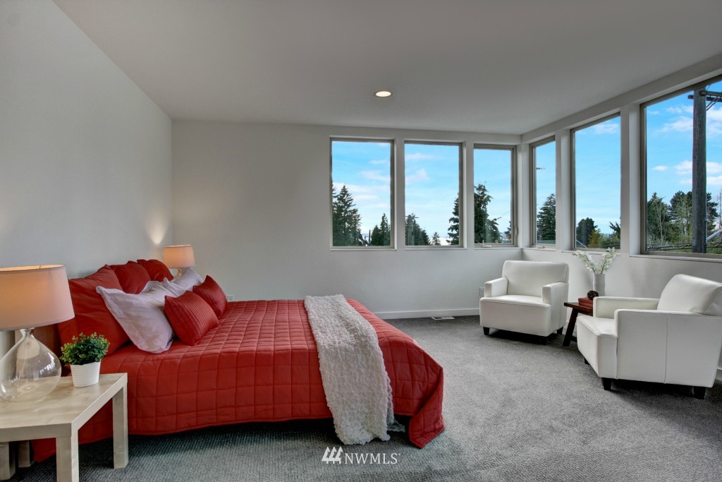 3757 Southwest Webster Street Seattle, WA 98126 - Photo 14 of 25 Gallery Image 14
