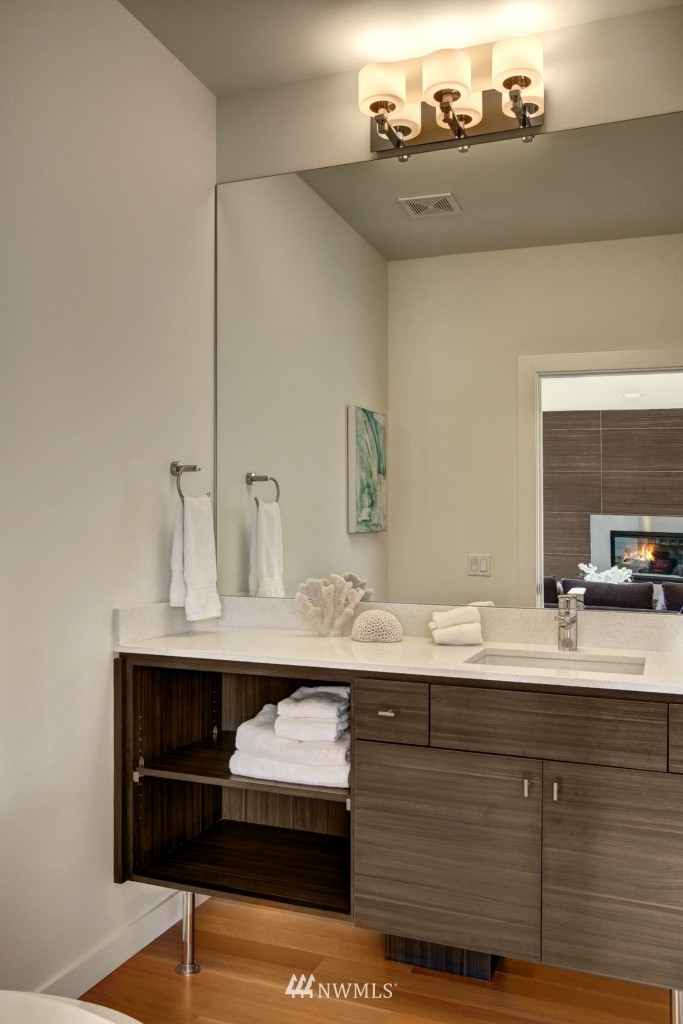 3757 Southwest Webster Street Seattle, WA 98126 - Photo 24 of 25 Gallery Image 24