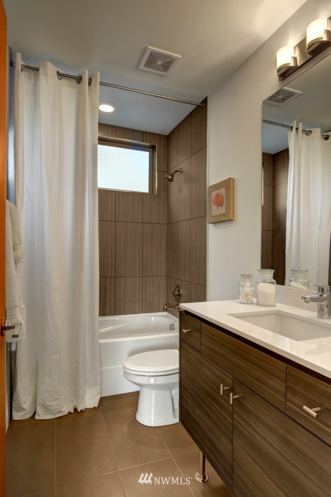 3757 Southwest Webster Street Seattle, WA 98126 - Photo 25 of 25 Gallery Image 25