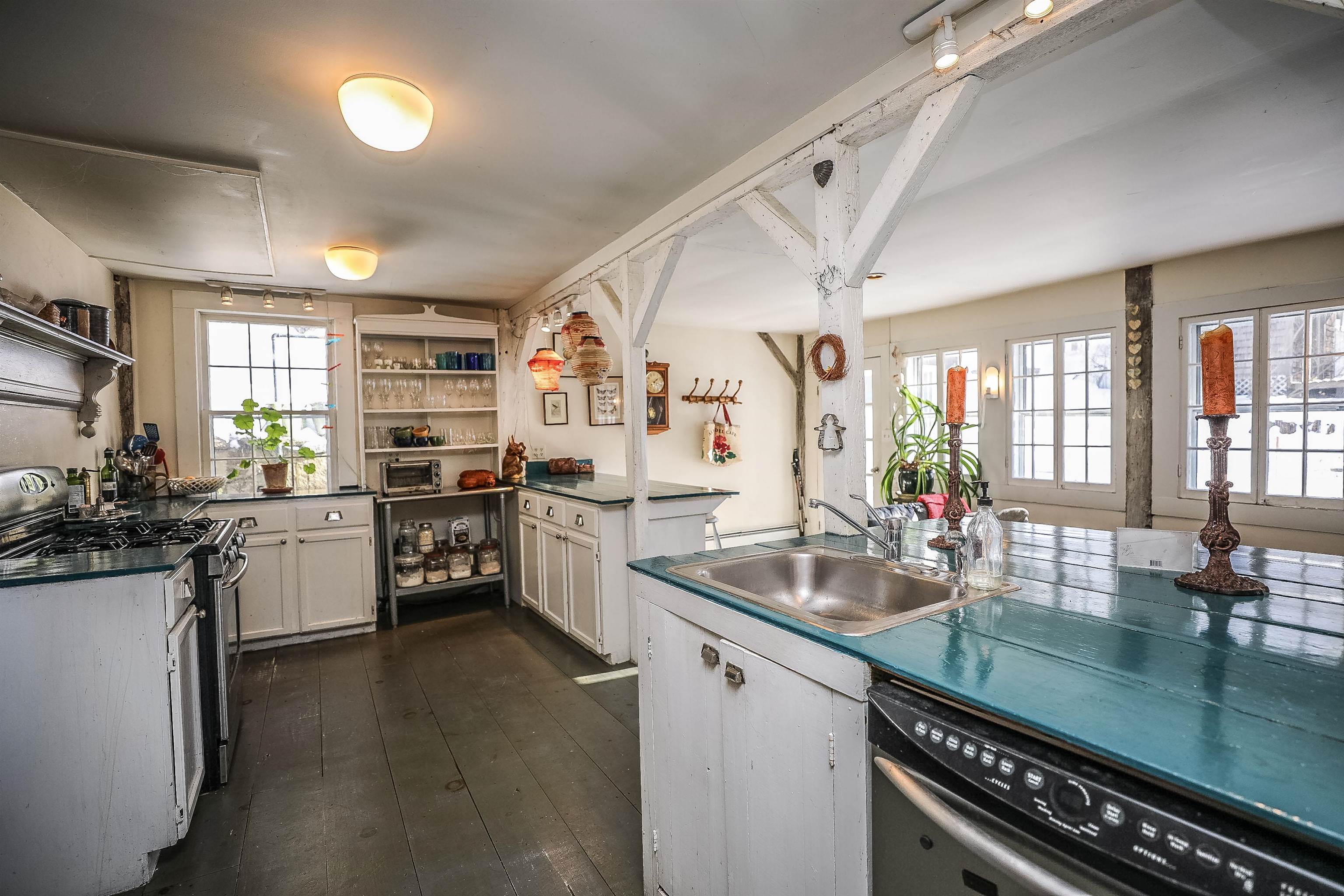 12 Pine Street Peterborough, NH 03458 - Photo 15 of 40