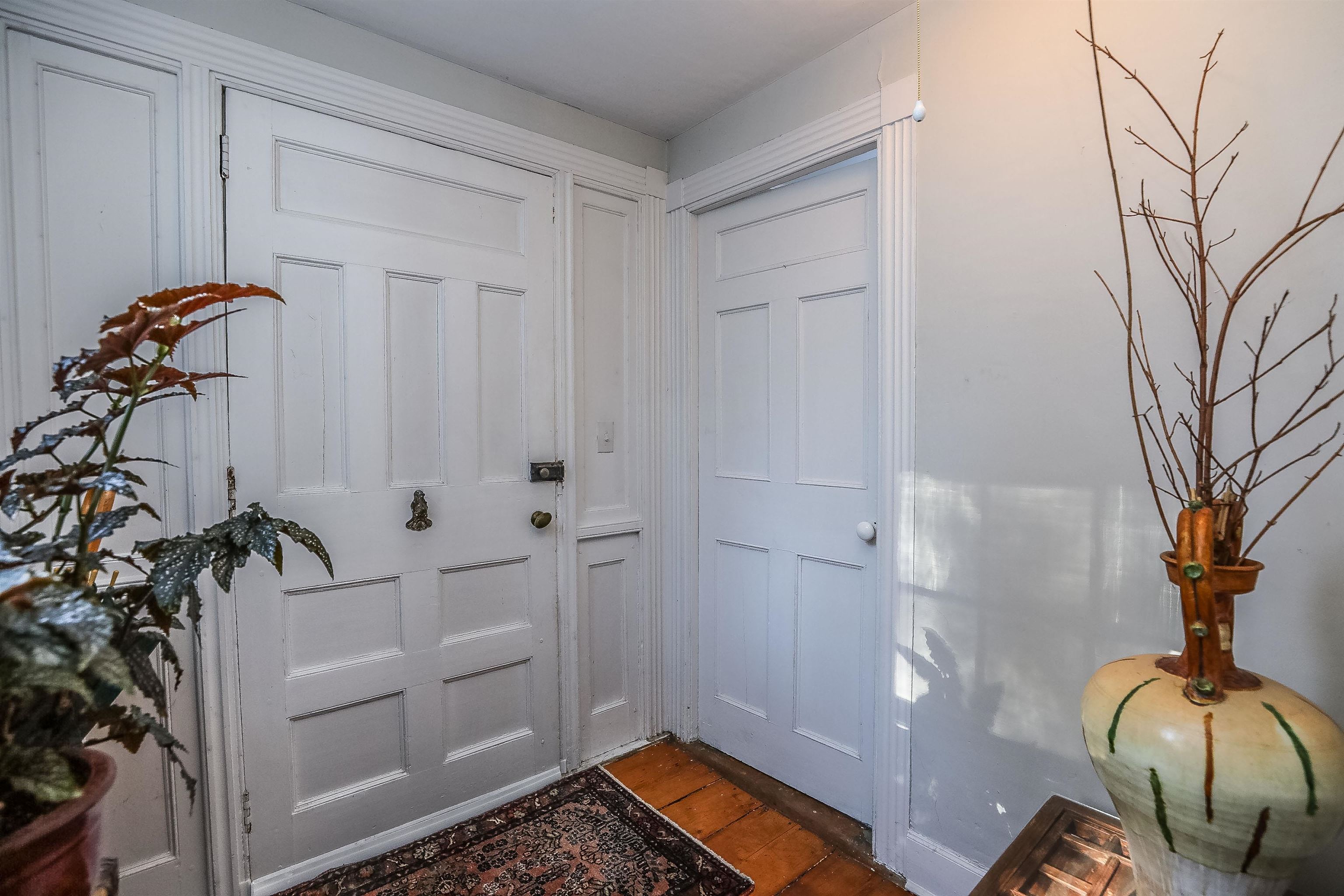 12 Pine Street Peterborough, NH 03458 - Photo 2 of 40