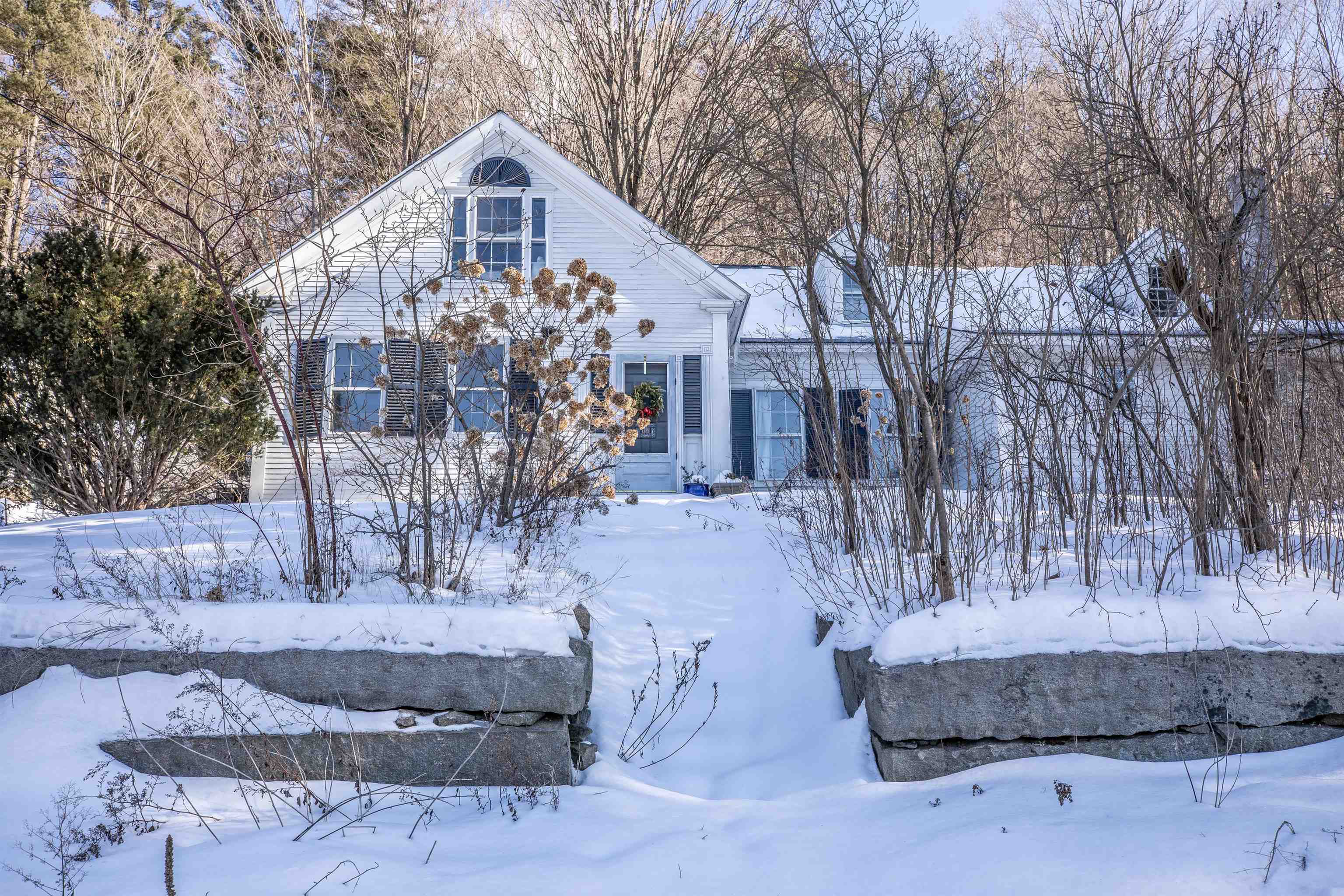 12 Pine Street Peterborough, NH 03458 - Photo 36 of 40