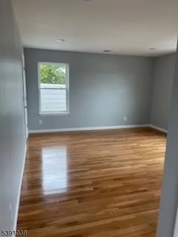 $3,300 | 595 597s18th, Newark, NJ 07103