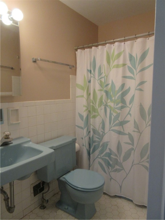 33 Bittersweet Road Perinton, NY 14450 - Photo 15 of 27