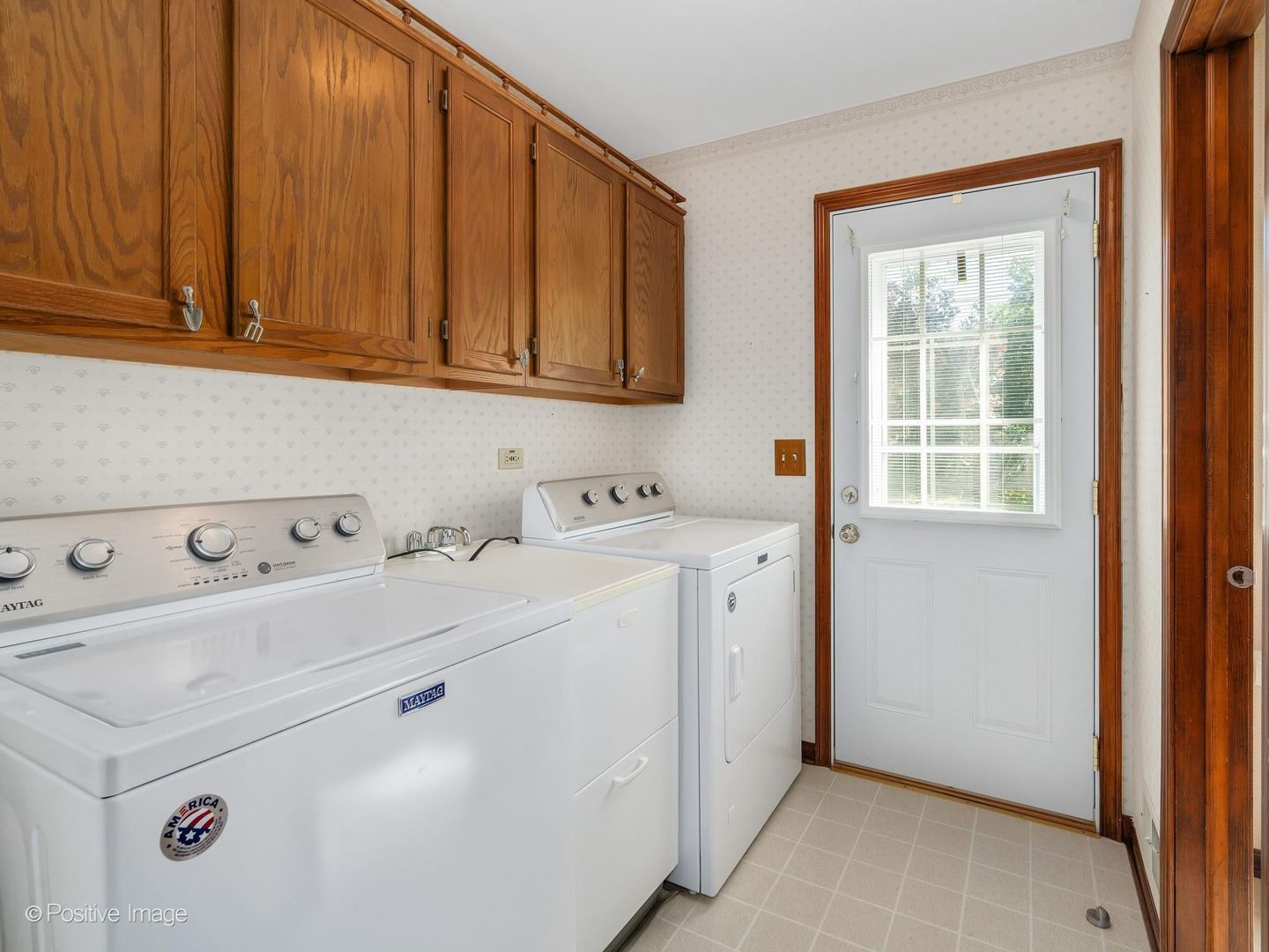 217 Rex Boulevard Elmhurst, IL 60126 - Photo 16 of 36