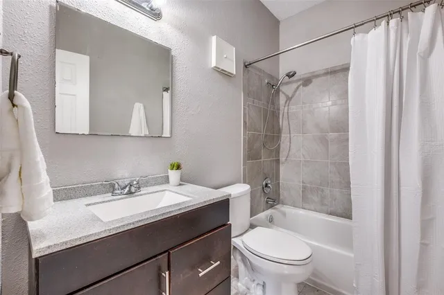 $250,000 | 14400 Montfort Drive, Unit 1405, Dallas, TX 75254