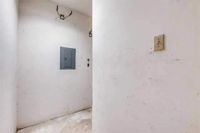 $250,000 | 14400 Montfort Drive, Unit 1405, Dallas, TX 75254