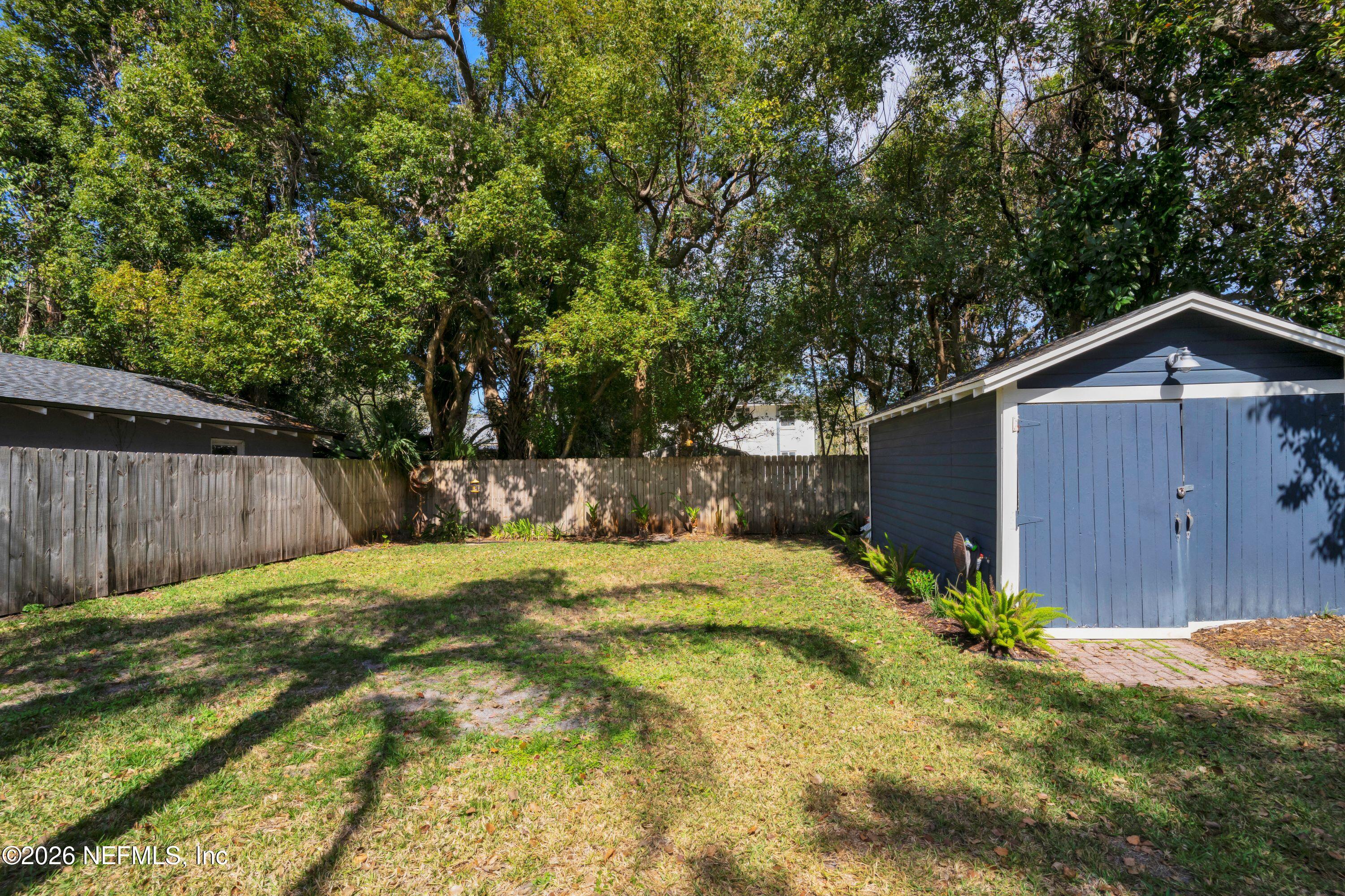 1273 Dancy Street Jacksonville, FL 32205 - Photo 29 of 30 a backyard of a house