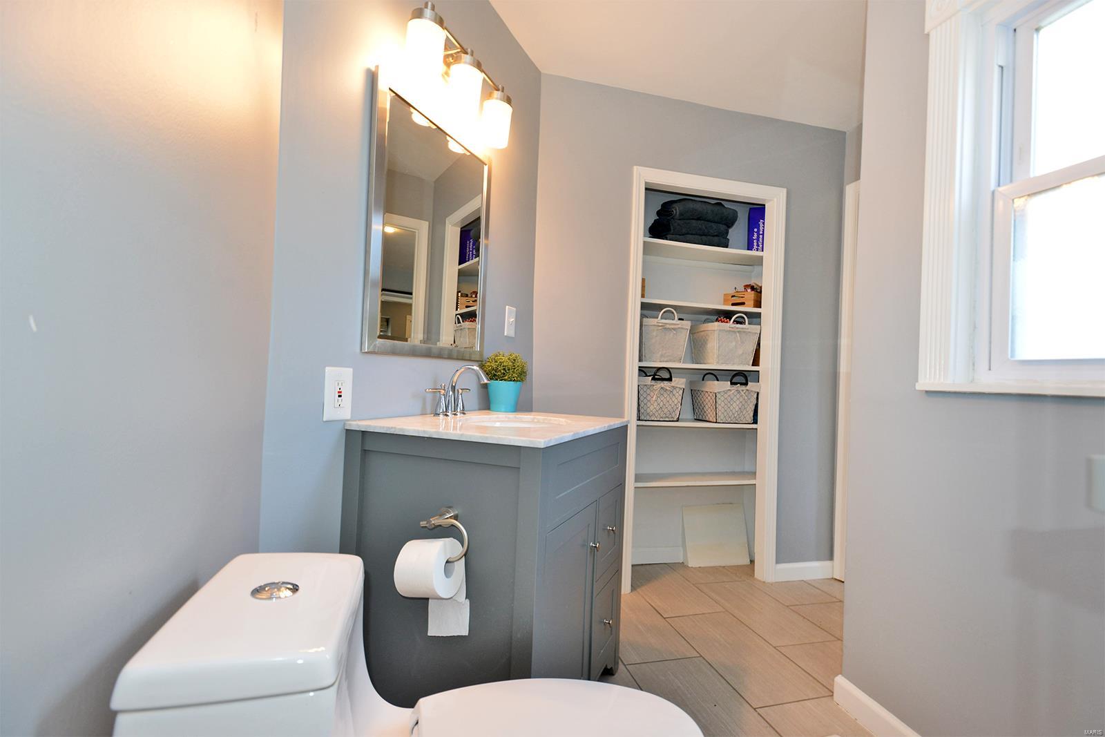 9714 Big Bend Road St. Louis, MO 63122 - Photo 15 of 39 Gallery Image 15