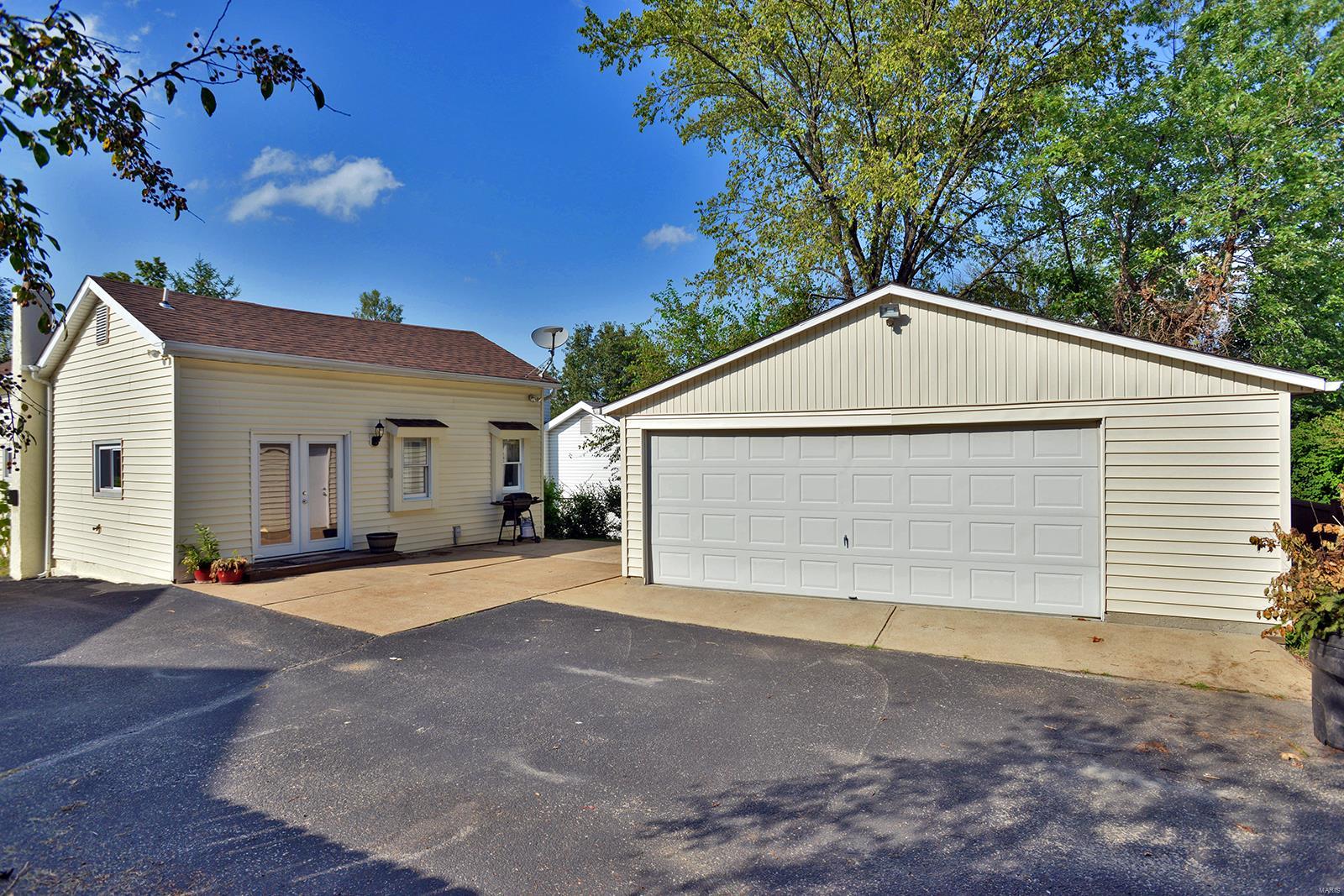 9714 Big Bend Road St. Louis, MO 63122 - Photo 27 of 39 Gallery Image 27