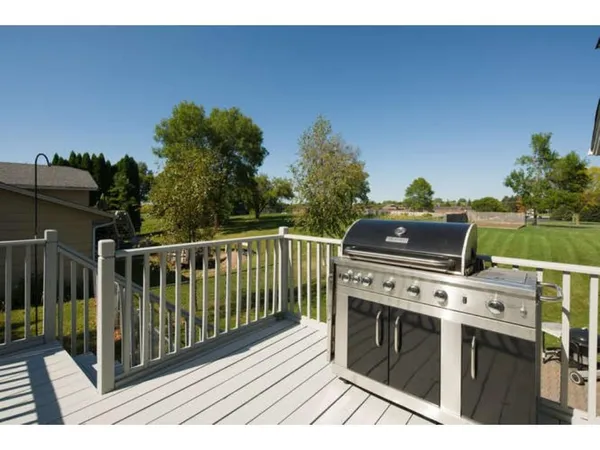 $3,300 | 13530 87th Avenue North, Maple Grove, MN 55369