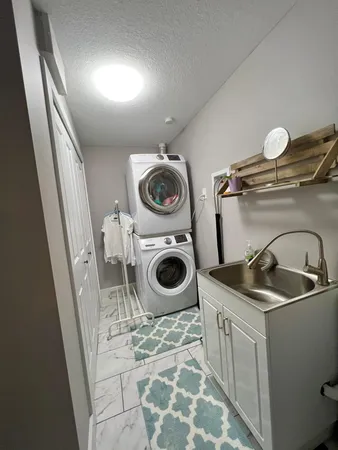 $3,300 | 13530 87th Avenue North, Maple Grove, MN 55369