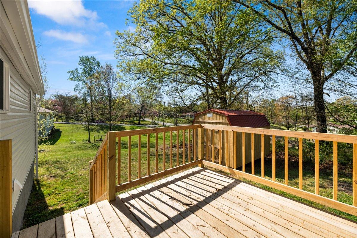 16-6009-Oak-Rd-Knoxville-TN-16
