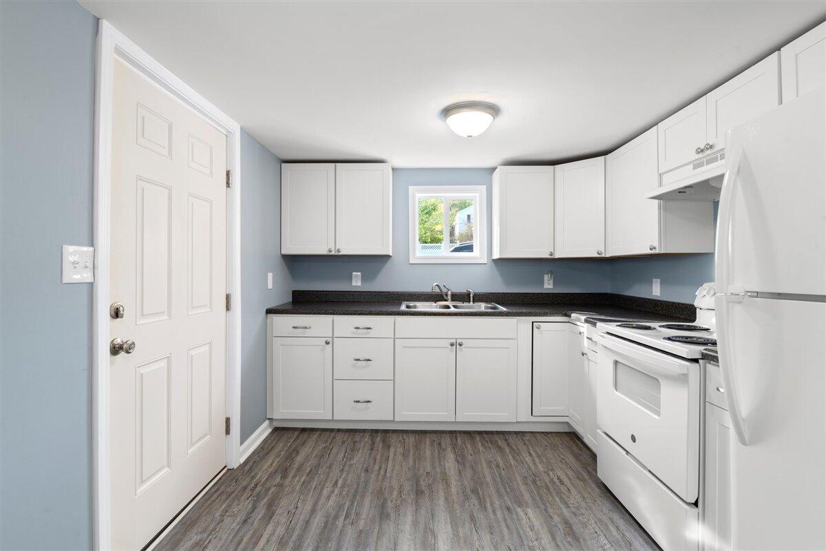 6009 Oak Road Knoxville, TN 37912 - Photo 8 of 14 08-6009-Oak-Rd-Knoxville-TN-8