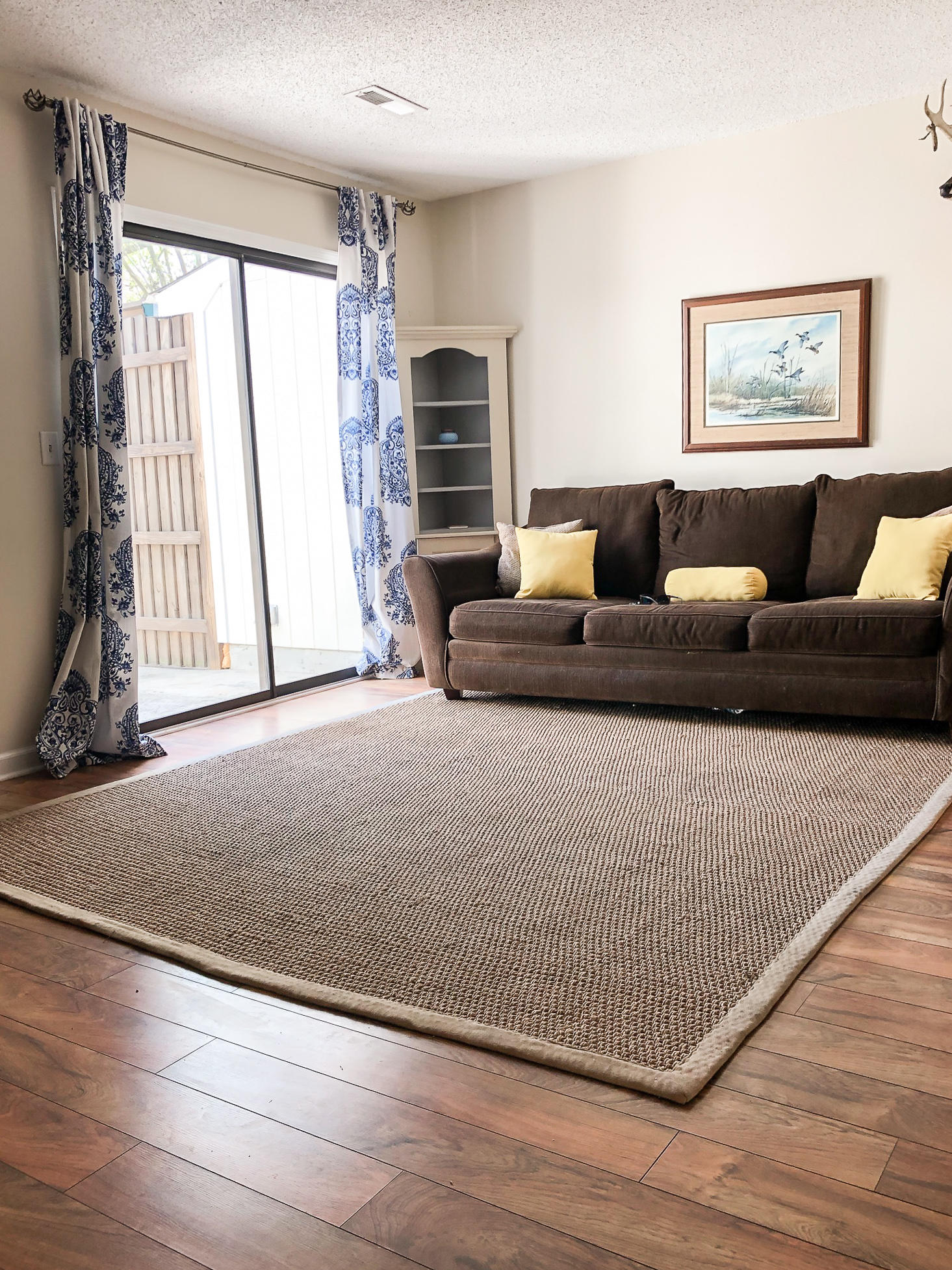 726 Ralston Court Mount Pleasant, SC 29464 - Photo 2 of 10 IMG_8429