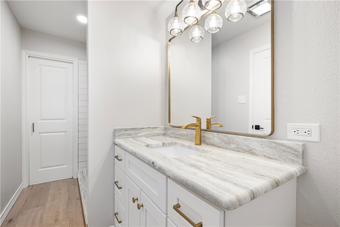 1109 Adeline Street Sinton, TX 78387 - Photo 15 of 27