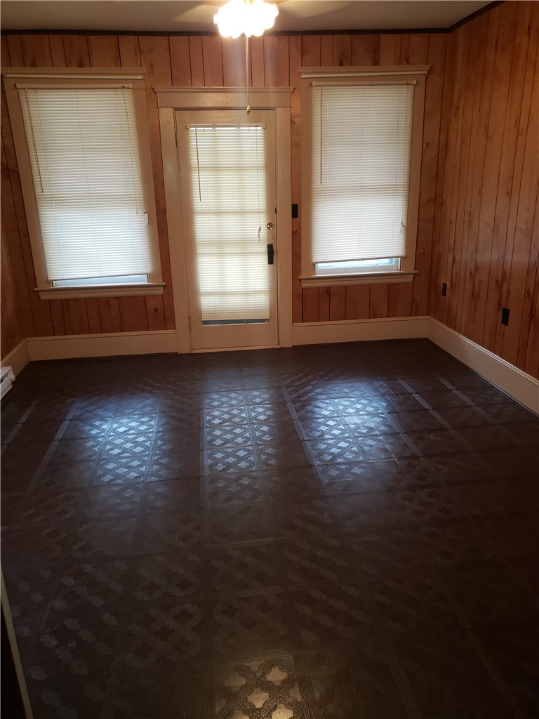 36 Roberts Street Woonsocket, RI 02895 - Photo 2 of 8