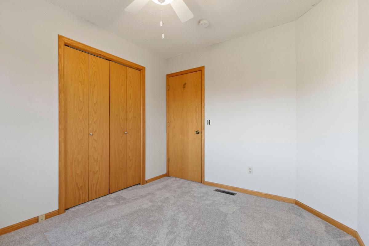 12390 Stoneridge Road Dayton, MN 55327 - Photo 18 of 34 Gallery Image 18