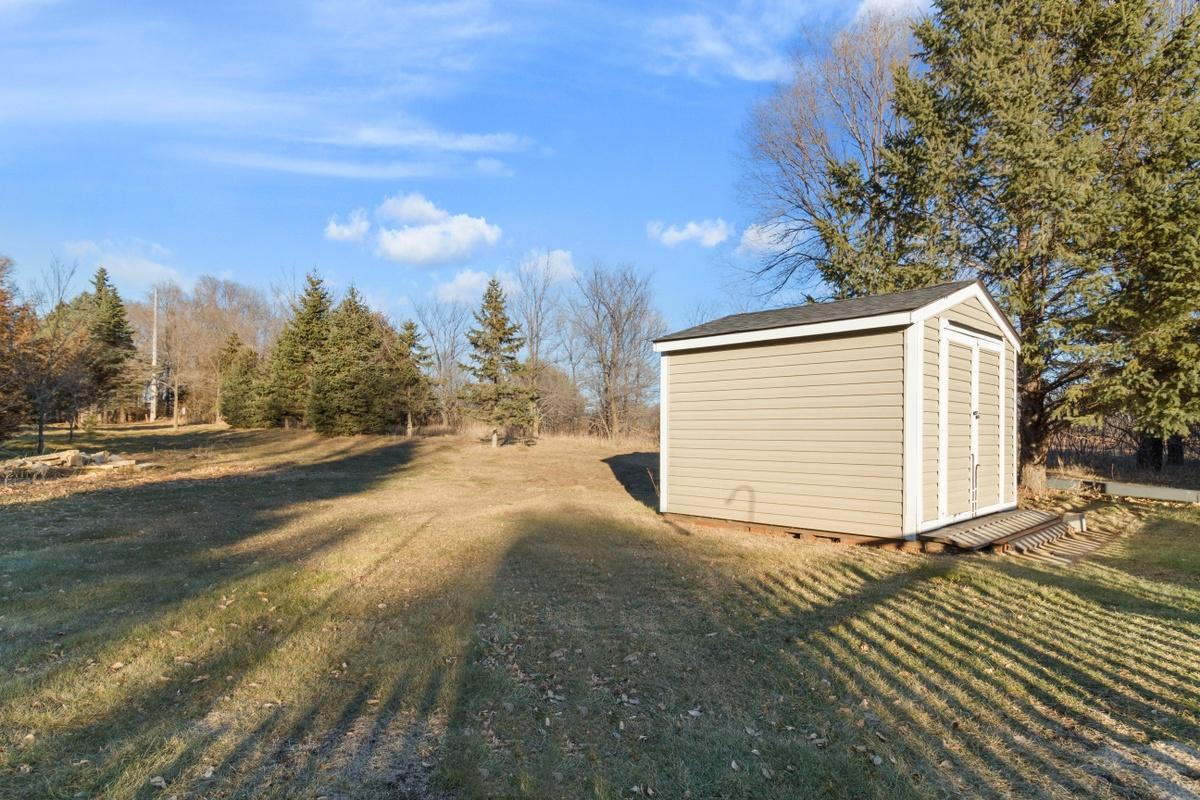 12390 Stoneridge Road Dayton, MN 55327 - Photo 26 of 34 Gallery Image 26