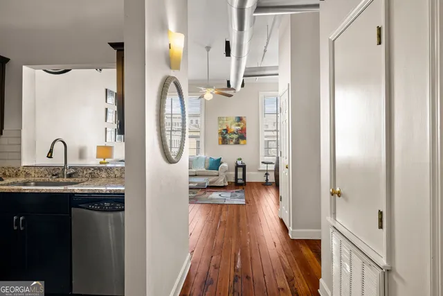 $655,000 | 105 Whitaker Street, Unit 302, Savannah, GA 31401