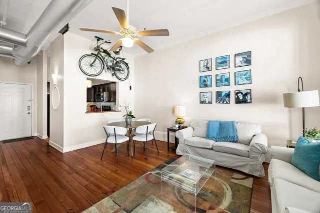 $655,000 | 105 Whitaker Street, Unit 302, Savannah, GA 31401