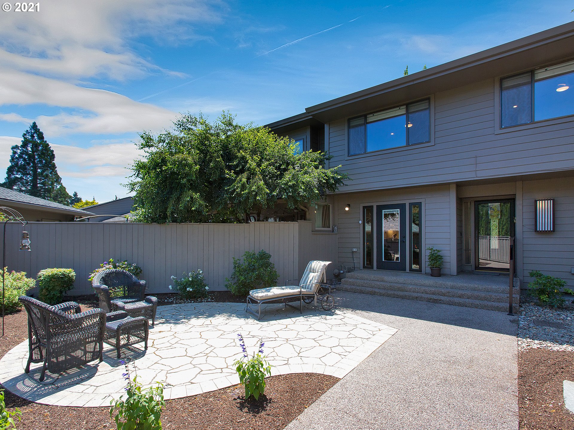 8044 Southwest Sacajawea Way Wilsonville, OR 97070 - Photo 4 of 32