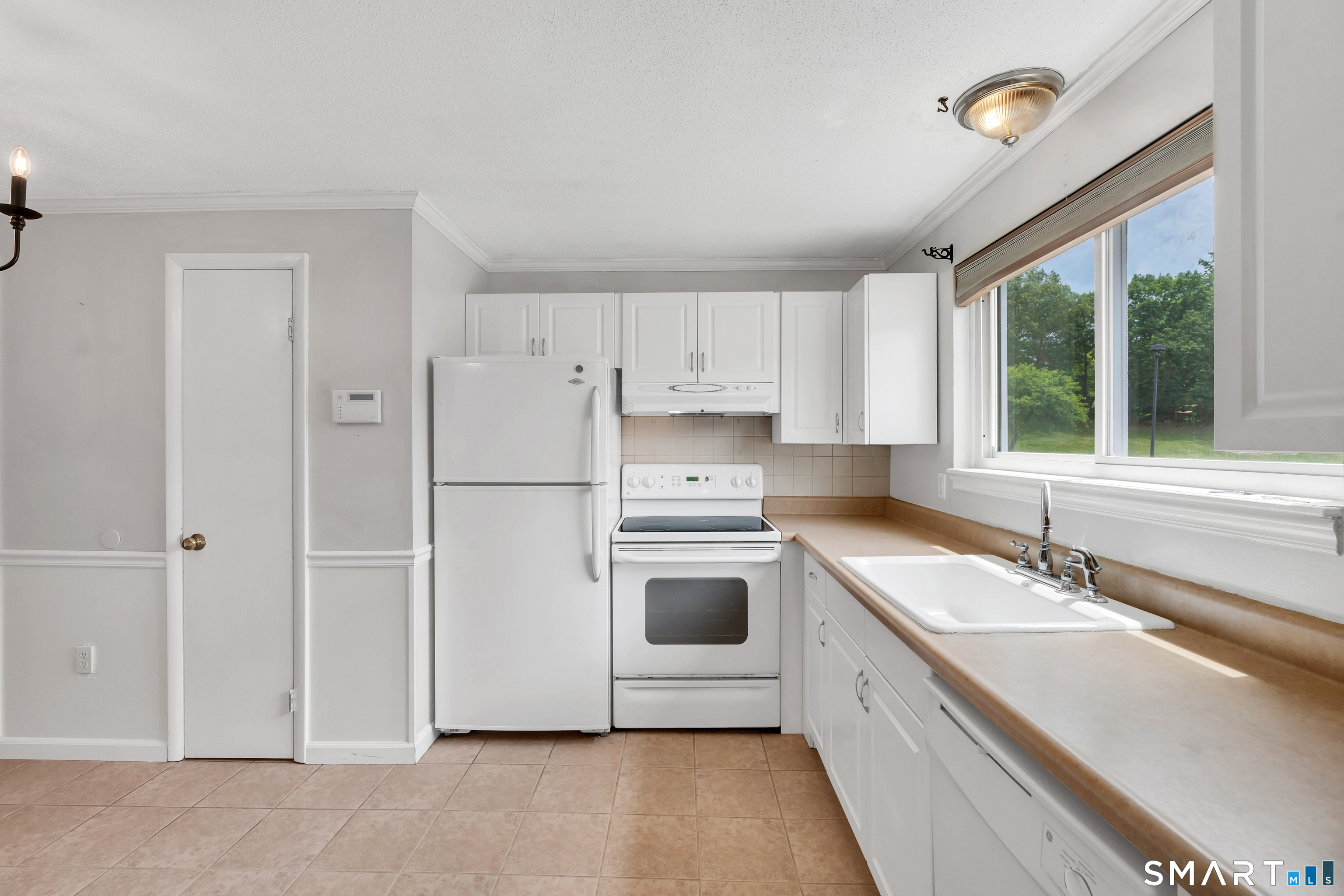 1081 New Haven Road, Unit 14H Naugatuck, CT 06770 - Photo 25 of 37