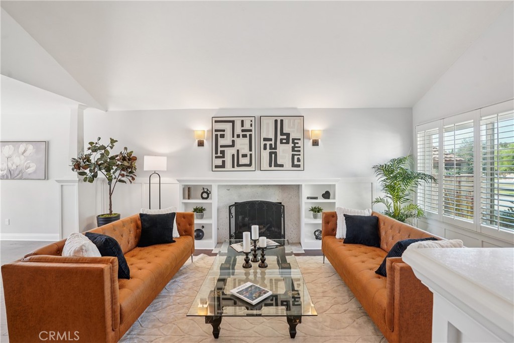 42 Kanan Road Oak Park, CA 91377 - Photo 5 of 65 Gallery Image 5