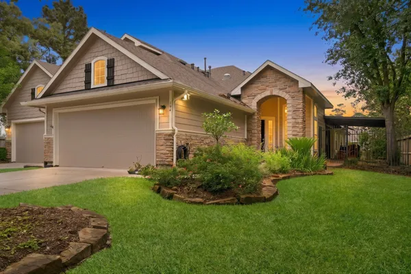 $295,000 | 194 West Kentwick Place, Conroe, TX 77384