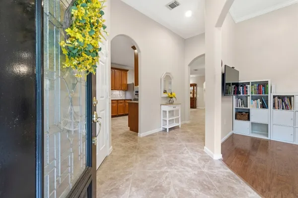 $295,000 | 194 West Kentwick Place, Conroe, TX 77384