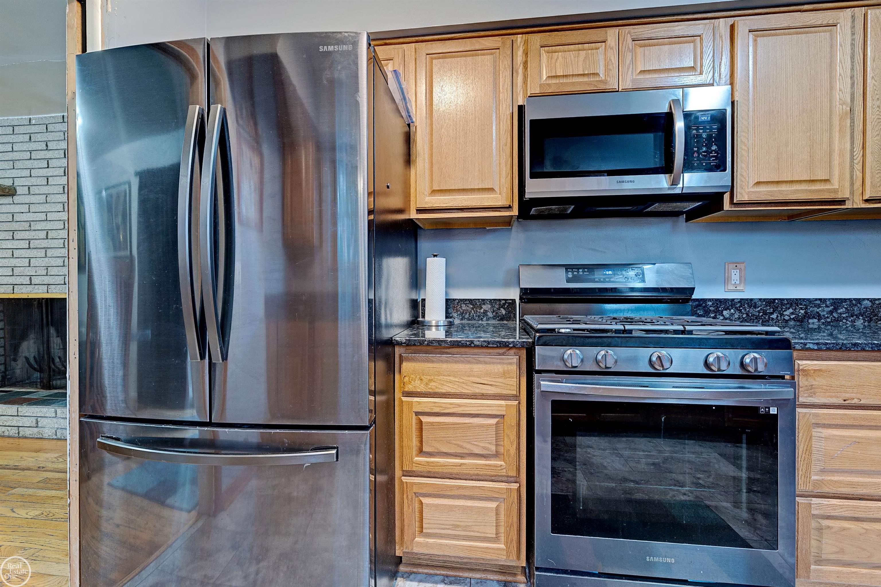 4736 Pelton Road Clarkston, MI 48346 - Photo 18 of 63 50127389-17.JPG