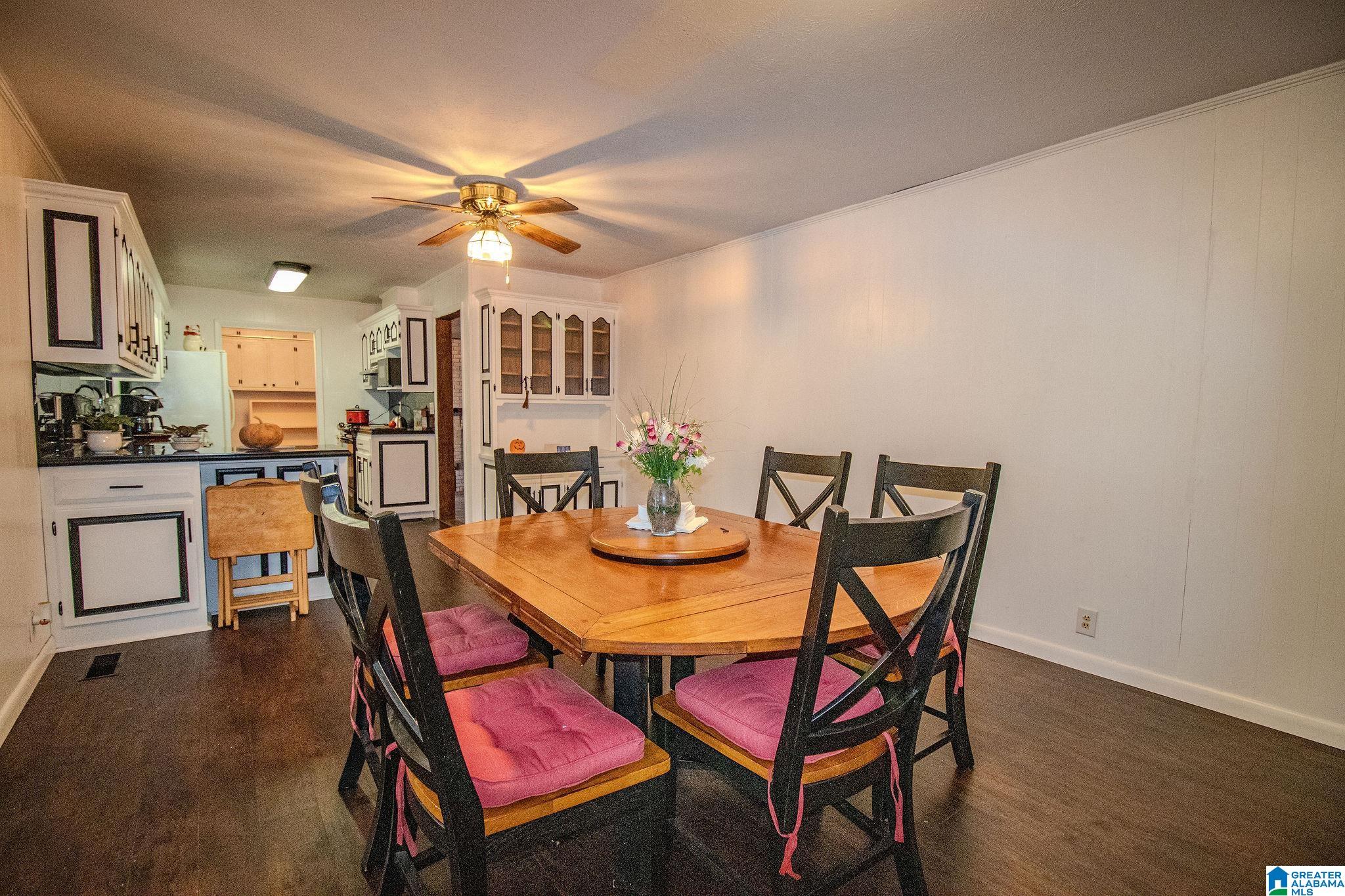 1304 Robertson Road Anniston, AL 36207 - Photo 9 of 43