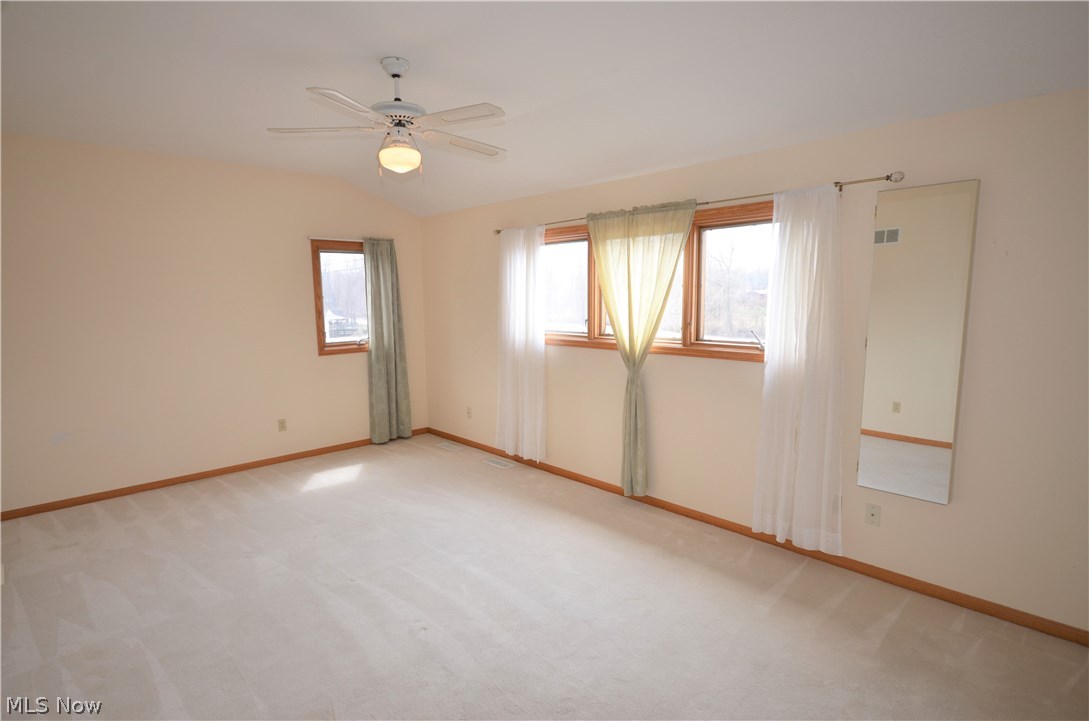 895 Riverside Drive Vermilion, OH 44089 - Photo 17 of 31 Gallery Image 17