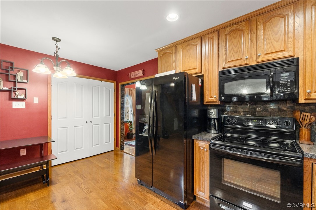 1433 Gills Road Powhatan, VA 23139 - Photo 13 of 37 Gallery Image 13