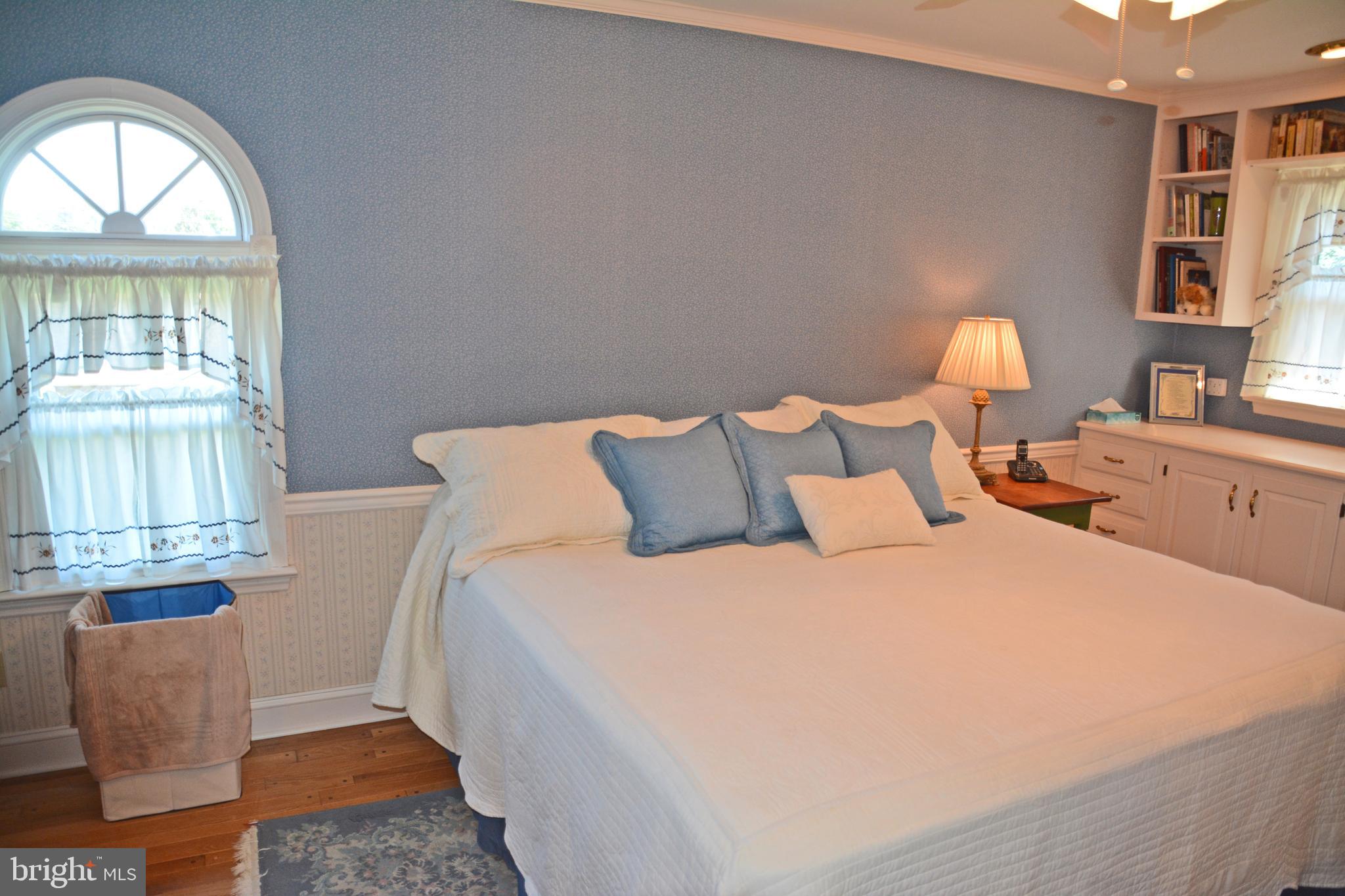 1749 Wilderness Road Lancaster, PA 17603 - Photo 20 of 54 Grand Owner's Suite with walk-in Cedar Closet.....