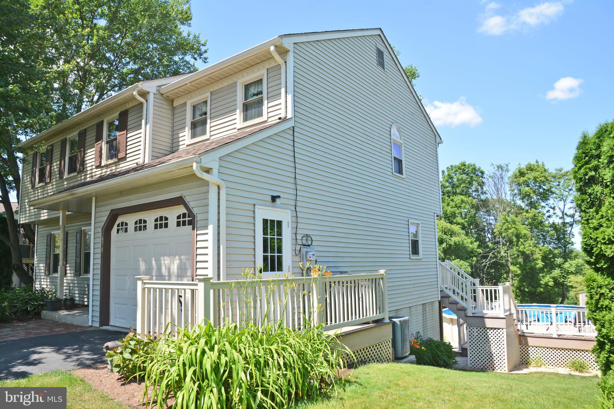 1749 Wilderness Road Lancaster, PA 17603 - Photo 3 of 54 Gallery Image 3