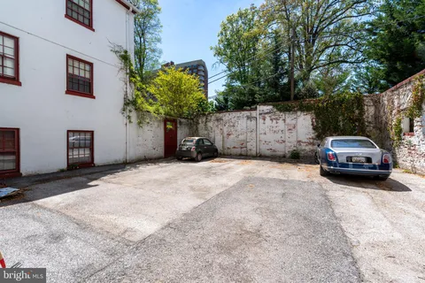 $235,000 | 230 Stony Run Lane, Unit 4G, Baltimore, MD 21210