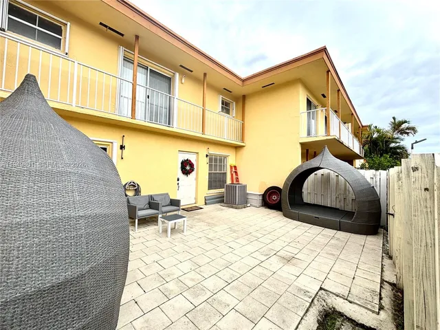 $420,000 | 8384 Southwest 154th Avenue, Unit 68, Miami, FL 33193