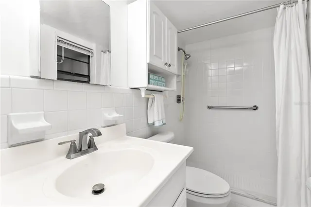 a view of a lake from a yard