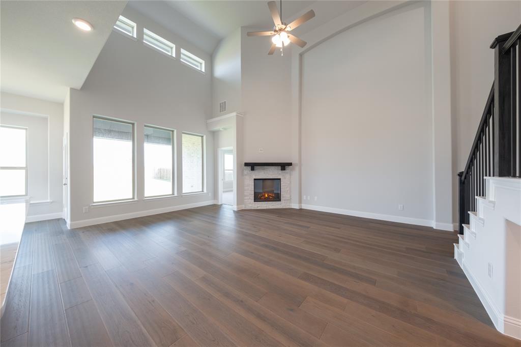 2913 Spg Vly Way Anna, TX 75409 - Photo 8 of 39 Great Room