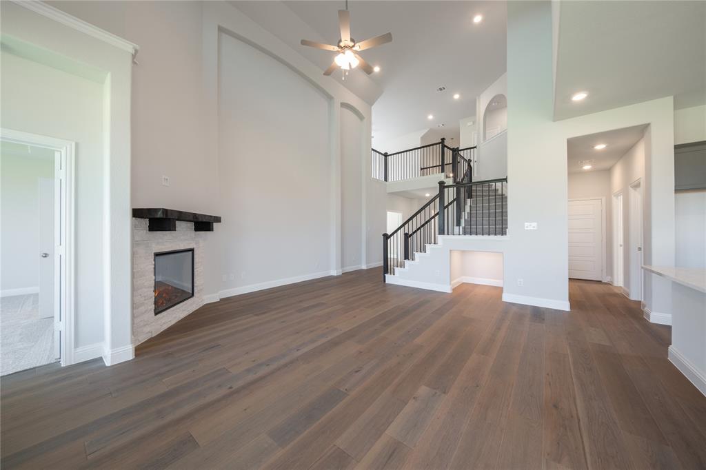 2913 Spg Vly Way Anna, TX 75409 - Photo 9 of 39 Great Room