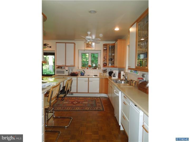 1004 Overbrook Road Wilmington, DE 19807 - Photo 11 of 21 Gallery Image 11