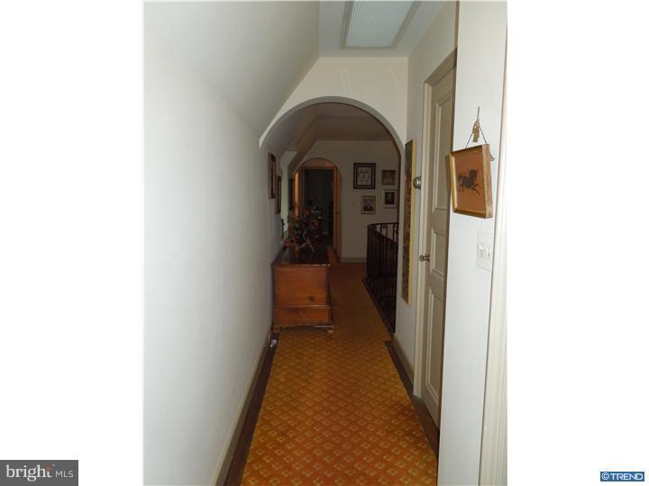 1004 Overbrook Road Wilmington, DE 19807 - Photo 14 of 21 Gallery Image 14