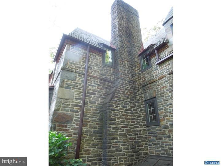 1004 Overbrook Road Wilmington, DE 19807 - Photo 3 of 21 Gallery Image 3