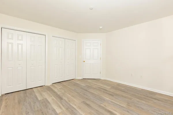 $3,000 | 105 Flurry Lane, West Babylon, NY 11704