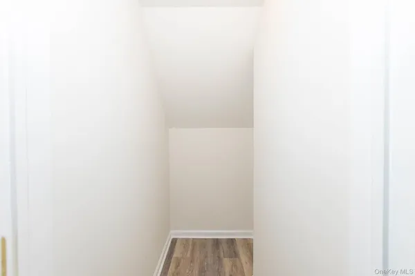 $3,000 | 105 Flurry Lane, West Babylon, NY 11704