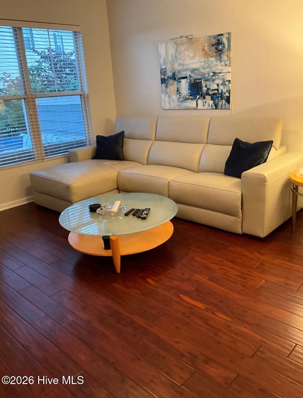 1408 Crafton Way Raleigh, NC 27607 - Photo 11 of 38 Living Room