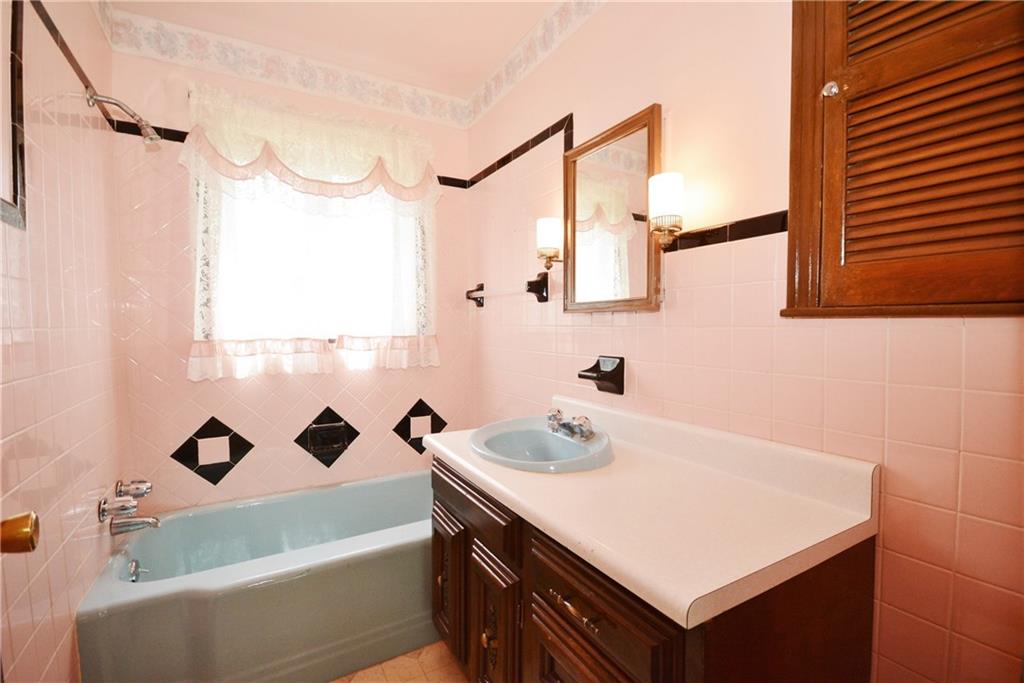 3812 Sunflower Road New Brighton, PA 15066 - Photo 13 of 23 Gallery Image 13